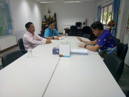 ไฟล์แนบ กปภ.สาขาปราณบุรี เข้าพบปรึกษาหารือผู้อำนวยการโครงการส่งน้ำและบำรุงรักษาปราณบุรี  พร้อมมอบของที่ระลึกตราสัญญาลักษณ์ กปภ.
