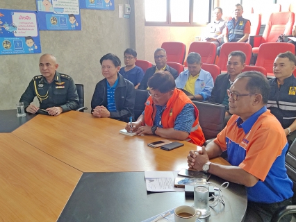 ไฟล์แนบ นายสฤษดิ์  วิฑูรย์ ผู้ว่าราชการจังหวัดอุบลราชธานี พร้อมคณะ  ลงพื้นที่ตรวจติดตามสถานการณ์ภัยแล้ง ณ สถานีผลิตน้ำท่าวังหิน กปภ.สาขาอุบลราชธานี