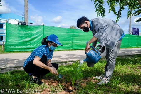 ไฟล์แนบ สาขาบ้านฉาง จัดกิจกรรม "รวมใจไทย ปลูกต้นไม้ เพื่อแผ่นดิน"