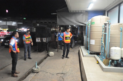 ไฟล์แนบ รองผู้ว่าการ (ปฏิบัติการ 2) ร่วมโครงการภาคีเครือข่ายลดน้ำสูญเสีย เดินสำรวจหาท่อแตก-รั่ว 