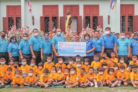 ไฟล์แนบ กปภ.ข.๓ ร่วมอนุรักษ์วัฒนธรรมประเพณี ทอดผ้าป่าสามัคคี ณ โรงเรียนวัดบ้านหม้อ (ประชารังษี)