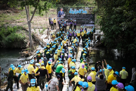 ไฟล์แนบ การประปาส่วนภูมิภาคสาขามวกเหล็ก ร่วมกับ ศูนย์อำนวยการจิตอาสาพระราชทานภาค 1 จัดกิจกรรมตามโครงการจิตอาสาต้านภัยแล้ง ประจำปี 2564