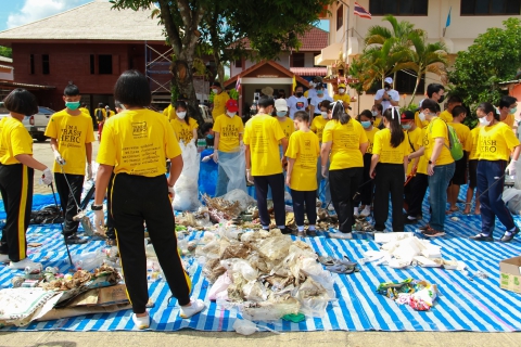 ไฟล์แนบ กปภ.สาขาเทิง ร่วมกับเทศบาลตำบลเวียงเทิง จัดกิจกรรม Trash Hero 