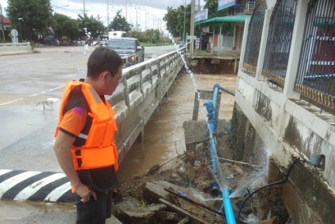 ไฟล์แนบ กปภ.สาขาบำเหน็จณรงค์ ติดตามสถานการณ์น้ำท่วมอย่างใกล้ชิด