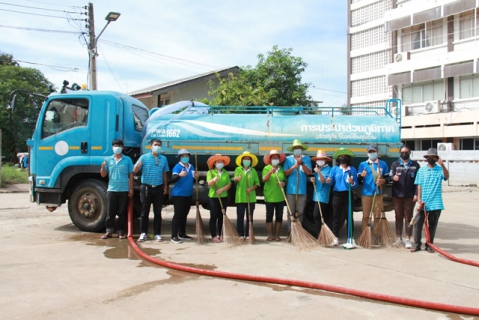 ไฟล์แนบ กปภ.สาขาชัยภูมิ สนับสนุนรถบรรทุกน้ำล้างพื้นหลังเหตุอุทกภัยคลี่คลาย