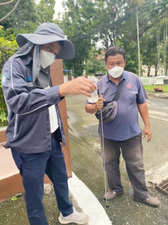 ไฟล์แนบ การประปาส่วนภูมิภาคสาขารังสิต (ชั้นพิเศษ) ลงพื้นที่สำรวจหาท่อแตก/รั่ว เพื่อลดปัญหาน้ำสูญเสียในพื้นที่ และเพิ่มประสิทธิภาพการส่งจ่ายน้ำประปาให้แก่ประชาชนได้อย่างทั่วถึง  