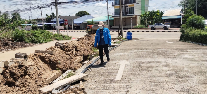 ไฟล์แนบ กปภ.สาขากำแพงเพชร รับแจ้งค่าน้ำพุ่งสูง !! ส่งมิสเตอร์ประปาตรวจสอบลูกค้าเฮ !! ยิ้มรับ ..... สุดยอดบริการทุกระดับประทับใจ