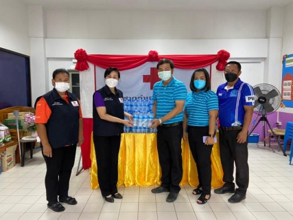 ไฟล์แนบ กปภ.สาขาลำปลายมาศ มอบน้ำดื่มบรรจุขวดตราสัญลักษณ์ กปภ.สำหรับจุดบริการฉีดวัคซีนโควิด-19
