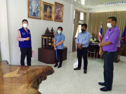 ไฟล์แนบ ผู้จัดการการประปาส่วนภูมิภาคสาขาอ่าวลึก เข้ารายงานตัว พร้อมมอบของที่ระลึก แก่นายวินัย ดินแดง นายอำเภอปลายพระยา