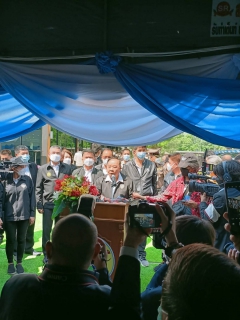 ไฟล์แนบ กปภ.ข.3 พร้อมด้วยภาคีจังหวัดกาญจนบุรี ร่วมต้อนรับ พลเอกประวิตร วงษ์สุวรรณ รองนายกรัฐมนตรี 