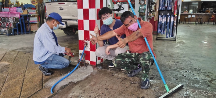 ไฟล์แนบ #ให้ใจไปเลย !! Mr.ประปาสุดยอดนักบริการ ทุ่มสุดตัวช่วยลูกค้า ให้ภาพบอกเรื่องราวความประทับใจ 
