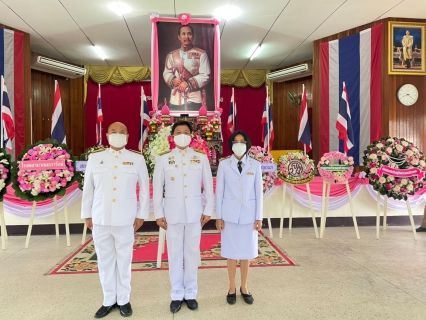 ไฟล์แนบ กปภ.สาขาท่ามะกา เข้าร่วมกิจกรรมน้อมรำลึกเนื่องในวันคล้ายวันสวรรคต พระบาทสมเด็จพระจุลจอมเกล้าเจ้าอยู่หัว  วันเสาร์ที่ 23 ตุลาคม 2564