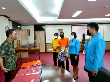 ไฟล์แนบ นางเพ็ญศรี  ชตีพานี ผู้จัดการการประปาส่วนภูมิภาคสาขาคลองท่อม เข้ารายงานตัว กับท่านผู้ว่าราชการจังหวัดกระบี่