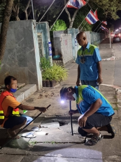ไฟล์แนบ การประปาส่วนภูมิภาคสาขาไชยา ออกปฏิบัติการค้นหาท่อแตก  ท่อรั่ว ในพื้นที่ ต.ตลาดไชยา อ.ไชยา จ.สุราษฎร์ธานี การค้นหาท่อแตก-รั่วครั้งนี้เจอจุดรั่ว 15 จุด และจุดสงสัย 2 จุด