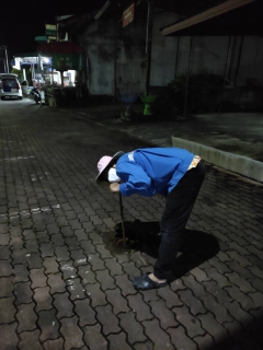 ไฟล์แนบ การประปาส่วนภูมิภาคสาขาคลองท่อม ลงพื้นที่&#8203;ทำ Step Test สำรวจหาท่อแตกรั่ว บริเวณพื้นที่ ตำบลลำทับ อำเภอลำทับ จังหวัดกระบี่