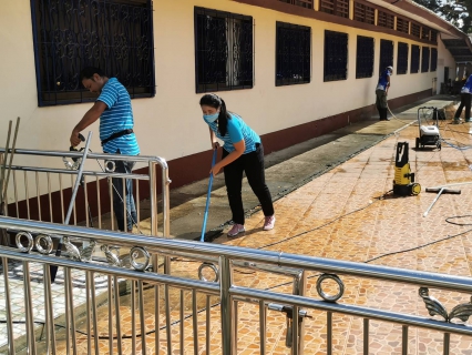 ไฟล์แนบ การประปาส่วนภูมิภาคสาขาท่าแซะ จัดกิจกรรม Big Cleaning Day ณ วัดชุมพรรังสรรค์ ตำบลนาทุ่ง อำเภอเมือง จังหวัดชุมพร