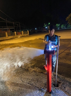 ไฟล์แนบ กปภ.สาขากำแพงเพชร ผนึกกำลังพนักงานเร่งงระบายตะกอนตามแผน PM ระบบจ่าย 