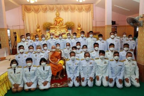 ไฟล์แนบ กปภ.สาขาอ่าวลึก ร่วมถวายผ้าพระกฐินพระราชทาน ปี 2564 ณ วัดชุมพรรังสรรค์ พระอารามหลวง ต.นาทุ่ง อ.เมืองชุมพร จ.ชุมพร 