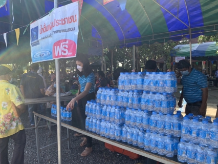 ไฟล์แนบ กปภ.สาขาพนมทวน ร่วมทำนุบำรุงพระพุทธศาสนา นำน้ำดื่มบรรจุขวดแจกจ่ายให้กับประชาชนที่มาร่วมงาน