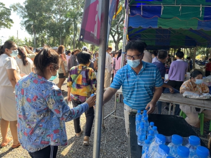 ไฟล์แนบ กปภ.สาขาพนมทวน ร่วมทำนุบำรุงพระพุทธศาสนา นำน้ำดื่มบรรจุขวดแจกจ่ายให้กับประชาชนที่มาร่วมงาน