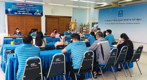 ไฟล์แนบ กปภ.สาขาลำพูน จัดกิจกรรมสนทนายามเช้า (Morning Talk) และประชุมสายงาน ครั้งที่ 2/2565 ประจำเดือน พฤศจิกายน 2564  วันพฤหัสบดีที่ 25 พฤศจิกายน พ.ศ. 2564 นายพรพจน์  ฑีฆายุ ผจก.กปภ.สาขาลำพูน พร้อมด้วยหัวหน้างานและพนักงานในสังกัด จัดกิจกรรมสนทนายามเช้า (Morning Talk) ประจำเดือนพฤศจิกายน 2564 ติดตามผลการดำเนินงานด้านต่างๆพร้อมร่วมกันแลกเปลี่ยนความคิดเห็นและข้อเสนอแนะเกี่ยวกับการดำเนินงานทั้งภายในและภายนอกองค์กร หารือปัญหาอุปสรรคในการทำงาน