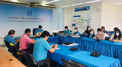 ไฟล์แนบ กปภ.สาขาลำพูน จัดกิจกรรมสนทนายามเช้า (Morning Talk) และประชุมสายงาน ครั้งที่ 2/2565 ประจำเดือน พฤศจิกายน 2564  วันพฤหัสบดีที่ 25 พฤศจิกายน พ.ศ. 2564 นายพรพจน์  ฑีฆายุ ผจก.กปภ.สาขาลำพูน พร้อมด้วยหัวหน้างานและพนักงานในสังกัด จัดกิจกรรมสนทนายามเช้า (Morning Talk) ประจำเดือนพฤศจิกายน 2564 ติดตามผลการดำเนินงานด้านต่างๆพร้อมร่วมกันแลกเปลี่ยนความคิดเห็นและข้อเสนอแนะเกี่ยวกับการดำเนินงานทั้งภายในและภายนอกองค์กร หารือปัญหาอุปสรรคในการทำงาน