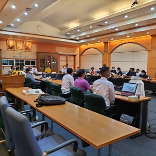 ไฟล์แนบ กปภ.สาขาภูเก็ต เข้าร่วมประชุมแนวทางการจัดระเบียบสายและอุปกรณ์สื่อสารโทรคมนาคมจังหวัดภูเก็ต