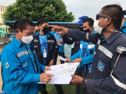ไฟล์แนบ กปภ.สาขาปราณบุรี ลงพื้นที่ออกหาท่อแตก-ท่อรั่ว เชิงรุก (Active Leak Control) ตรวจสอบปัญหาน้ำไหลอ่อน พร้อมแก้ไขทันที ตามแผนลดน้ำสูญเสีย บริเวณ หมู่บ้านตำหรุ ที่ 1 ตำบลเขาน้อย อำเภอปราณบุรี จังหวัดประจวบคีรีขันธ์ 