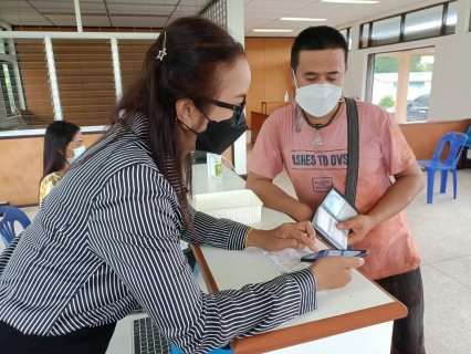 ไฟล์แนบ การประปาส่วนภูมิภาคสาขากาญจนดิษฐ์ ภายใต้การบริหารของนายสุรพงศ์ สมหวัง ผู้จัดการการประปาส่วนภูมิภาคสาขากาญจนดิษฐ์ มอบหมายงานจัดเก็บรายได้พร้อมพนักงานในสังกัดให้การแนะนำการใช้ PWA Mobile Application" จะจ่าย จะแจ้ง แอปเดียวจบ! ดาวน์โหลดฟรีไม่มีค่าใช้จ่าย แอปพลิเคชั่นเพื่ออำนวยความสะดวกให้แก่ผู้ใช้น้ำของ กปภ....