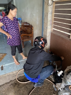 ไฟล์แนบ วันพฤหัสบดีที่ 2 ธันวาคม 2564 การประปาส่วนภูมิภาคสาขากาญจนดิษฐ์ โดยนายสุรพงศ์ สมหวัง ผู้จัดการ กปภ.สาขากาญจนดิษฐ์ มอบหมายคณะกรรมการลดน้ำสูญเสียเชิงพาณิชย์ในการตรวจสอบและทดสอบมาตร 0 คิว พื้นที่ตลาดกาญจนดิษฐ์ ตำบลท่าทองใหม่ ตำบลทุ่งกง ตำบลกะแดะ  อำเภอกาญจนดิษฐ์  เพื่อลดน้ำสูญเสียในระบบจำหน่ายและเพิ่มน้ำจำหน่ายต่อไป