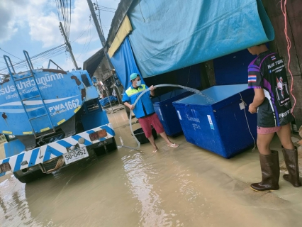 ไฟล์แนบ นายประทีป กุศลวัฒนะ ผู้อำนวยการการประปาส่วนภูมิภาค เขต 4 มอบหมายให้ นายสิงหชัย  อินทพิชัย ผู้ช่วยผู้อำนวยการการประปาส่วนภูมิภาค เขต 4 และ นายศักดิ์ชัย  ธิบาย หัวหน้างานน้ำสูญเสีย การประปาส่วนภูมิภาค เขต 4 ลงพื้นที่ติดตามท่อส่งน้ำ ขนาด 225 มม. แตกฉุกเฉิน เนื่องจากสถานการณ์อุทกภัย ในพื้นที่อำเภอไชยา