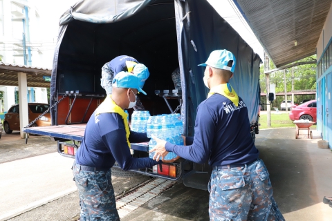 ไฟล์แนบ กปภ.ข.4 มอบน้ำดื่มให้ กองบิน 7 ช่วยเหลือประชาชนผู้ประสบอุทกภัยในพื้นที่สุราษฎร์ธานี