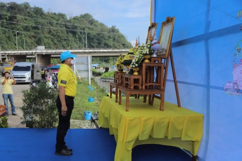 ไฟล์แนบ การประปาส่วนภูมิภาคสาขาทุ่งสง เข้าร่วมกิจกรรมจิตอาสาปลูกต้นไม้ เนื่องในวันคล้ายวันพระบรมราชสมภพพระบาทสมเด็จพระบรมชนกาธิเบศรมหาภูมิพลอดุลยเดชมหาราช บรมนาถบพิตร