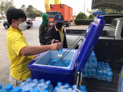 ไฟล์แนบ กปภ.สาขาสมุทรสงคราม ให้บริการน้ำดื่มตราสัญลักษณ์ กปภ. และร่วมกิจกรรมจิตอาสา"เราทำความ ดี ด้วยหัวใจ" เนื่องในวันคล้ายวันพระบรมราชสมภพ พระบาทสมเด็จพระบรมชนกาธิเบศร มหาภูมิพลอดุลยเดชมหาราช บรมนาถบพิตร  5 ธันวาคม 2564