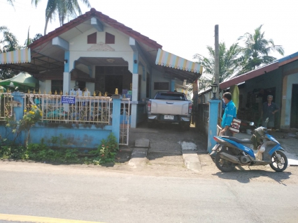 ไฟล์แนบ วันพฤหัสบดีที่ 23 ธันวาคม 2564 การประปาส่วนภูมิภาคสาขากาญจนดิษฐ์ โดยนายสุรพงศ์ สมหวัง ผู้จัดการ กปภ.สาขากาญจนดิษฐ์ มอบหมายคณะกรรมการลดน้ำสูญเสียเชิงพาณิชย์ในการตรวจสอบและทดสอบมาตร 0 คิว พื้นที่ตำบลท่าทองใหม่ ตำบลทุ่งกง   อำเภอกาญจนดิษฐ์  เพื่อเป็นการตรวจสอบมาตรในระบบจำหน่าย ควบคู่กับการเดินสำรวจหาท่อแตกท่อรั่ว ทั้งตอนกลางคืนและตอนกลางวัน เพื่อลดน้ำสูญเสียในระบบจำหน่ายต่อไป