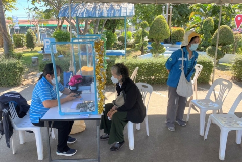 ไฟล์แนบ กปภ.สาขา ภาคีเครือข่าย ลงพื้นที่ กปภ.สาขากาฬสินธุ์ เปิดรับชำระค่าน้ำประปานอกสถานที่ด้วยรถ PWA Mobile Service เนื่องจากสถานการณ์ Covid-19