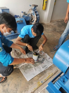 ไฟล์แนบ กปภ.สาขาสมุทรสงคราม ปรับปรุงจุดวัดระดับน้ำดับ และ OJT บำรุงรักษาเครื่องจักรกลแก่พนักงานในสังกัด ณ สถานีผลิตน้ำวัดเกตการาม (Mobile&#8203; Plant) และสถานีจ่ายน้ำบางคนที 