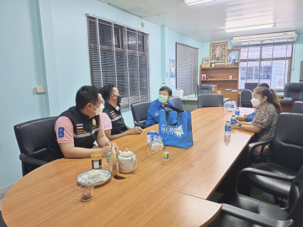 ไฟล์แนบ การประปาส่วนภูมิภาคสาขาอ่าวลึก ลงพื้นที่พบสื่อประชาสัมพันธ์ท้องถิ่น  ณ สำนักงานเทศบาลตำบลอ่าวลึกใต้ เพื่อประชาสัมพันธ์เสียงตามสาย โครงการ "ติดมิเตอร์ใหม่ ลดราคา การประปาฯ จัดให้"