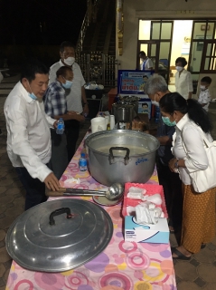 ไฟล์แนบ กปภ.สาขาเกาะพะงัน แจกน้ำงานการุณเมตต์ ปีที่ 56