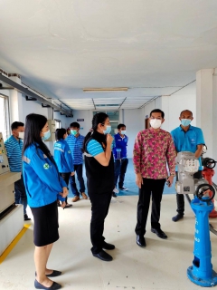 ไฟล์แนบ รองผู้ว่าฯ พังงา ตรวจเยี่ยมสาขาพังงา ติดตามสถานการณ์น้ำ รับบริการน้ำประปาหน้าแล้ง