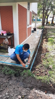 ไฟล์แนบ การประปาส่วนภูมิภาคสาขาปราณบุรี ตรวจสอบระบบประปาภายในและ"บริการซ่อมฟรี ไม่คิดค่าแรง" ให้ผู้ใช้น้ำ ตามโครงการ กปภ.อาสาดูแลประปาเพื่อปวงชน ของขวัญปีใหม่ 2565