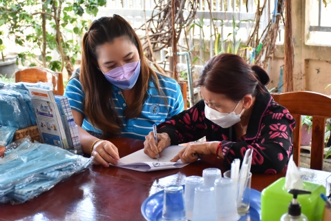 ไฟล์แนบ กปภ.สาขาพะเยา ออกหน่วยบริการเคลื่อนที่ ให้บริการ One Stop Service ในโครงการเติมใจให้กัน ครั้งที่ 2/2565 ณ บ้านสันป่าเป้า หมู่ 10 ตำบลดอกคำใต้ อำเภอดอกคำใต้ จังหวัดพะเยา