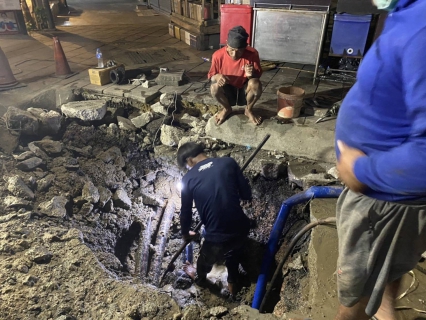 ไฟล์แนบ กปภ.สาขาสมุทรสงคราม เร่งแก้ไขปัญหาน้ำประปาไหลอ่อนและท่อแตกรั่วอย่างรวดเร็วในช่วงวันหยุด