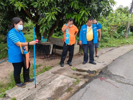 ไฟล์แนบ วันพฤหัสบดีที่ 21 เมษายน  2565 การประปาส่วนภูมิภาคสาขากาญจนดิษฐ์ ภายใต้การบริหารงานโดย นายสุรพงศ์  สมหวัง ผู้จัดการการประปาส่วนภูมิภาคสาขากาญจนดิษฐ์  มอบหมายคณะกรรมการลดน้ำสูญเสียด้านกายภาพ ลงพื้นที่สำรวจ หาท่อแตกท่อรั่ว บริเวณพื้นที่ บ้านเขาแก้ว ตำบลท่งกง อำเภอกาญจนดิษฐ์  จังหวัดสุราษฎร์ธานี เพื่อลดน้ำสูญเสียในระบบจำหน่ายและเพิ่มแรงดันในเส้นท่อ เป็นการให้บริการน้ำประปาอย่างเต็มประสิทธิภาพตามมาตรฐานของ กปภ. 