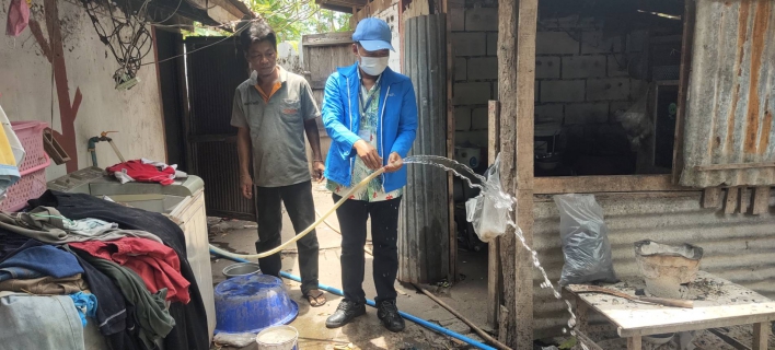 ไฟล์แนบ #ให้ภาพบอกเล่าเรื่องราว สุดประทับใจ!!ต้องยกนิ้วเยี่ยม Mr.ประปา ขาลุยลงพื้นที่ดูแลลูกค้าอย่างใกล้ชิด
