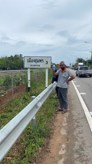 ไฟล์แนบ การประปาส่วนภูมิภาคสาขาชุมพร สนับสนุนน้ำดื่มบรรจุขวดตราสัญลักษณ์ ในกิจกรรม"รวมใจไทย ปลูกต้นไม้ เพื่อแผ่นดิน" จังหวัดชุมพร เนื่องในวันต้นไม้ประจำปีของชาติ พ.ศ.2565