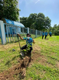 ไฟล์แนบ การประปาส่วนภูมิภาคสาขาพยุหะคีรี จัดกิจกรรมปลูกต้นไม้ ภายใต้ชื่อ "โครงการ กปภ.ปลูกป่าเพื่อแผ่นดินเทิดพระเกียรติพระบาทสมเด็จพระบรมชนกาธิเบศร มหาภูมิพลอดุลยเดชมหาราช บรมนาถบพิตร ปี 2565 Fathers Land