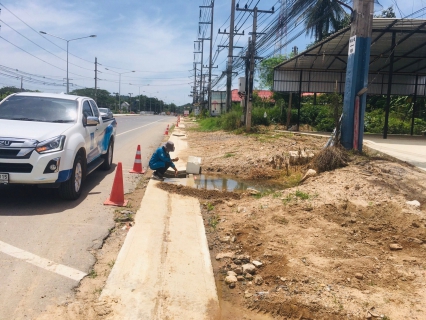 ไฟล์แนบ กปภ.สาขาปราณบุรี ลงพื้นที่ออกหาท่อแตก-ท่อรั่ว เชิงรุก (Active Leak Control) ตรวจสอบปัญหาน้ำไหลอ่อน พร้อมแก้ไขทันที ตามแผนลดน้ำสูญเสีย บริเวณ ถนนบายพลาสคู่ขนาน ตำบลวังก์พง และตำบลทับใต้ อำเภอหัวหิน จังหวัดประจวบฯและตำบลสาพระยา อำเภอชะอำ จังหวัดเพชรบุรี 