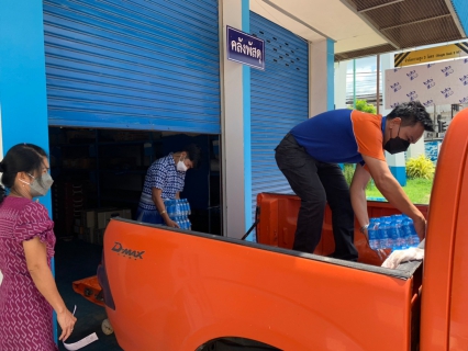 ไฟล์แนบ กปภ.สาขาสระแก้ว  มอบน้ำดื่มตราสัญลักษณ์ กปภ.ให้กับสำนักงานป้องกันและบรรเทาสาธารณภัยจังหวัดสระแก้วใช้ในกิจกรรมปั่นจักรยานในวันที่ 24 กรกฎาคม 2565  ณ อ่างเก็บน้ำท่ากระบาก อำเภอวัฒนานคร จ.สระแก้ว เนื่องในโอกาสที่ ปี 2565  พระบาทสมเด็จพระเจ้าอยู่หัวจะทรงเจริญพระชนมายุครบ 70    พรรษา วันที่  28 กรกฎาคม 2565