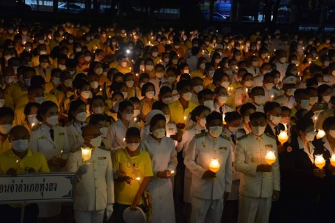 ไฟล์แนบ การประปาส่วนภูมิภาคสาขาทุ่งสง ร่วมกิจกรรมพิธีถวายเครื่องราชสักการะ ถวายพานพุ่ม และจุดเทียนถวายพระพรชัยมงคลเนื่องในโอกาสวันเฉลิมพระชนมพรรษาพระบาทสมเด็จพระเจ้าอยู่หัว
